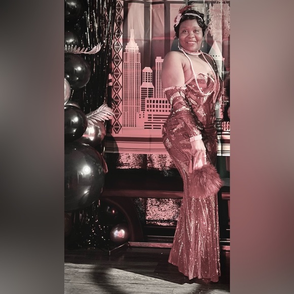 Meet your Posher, Tanisha, RN.❣️ - Picture 3 of 17